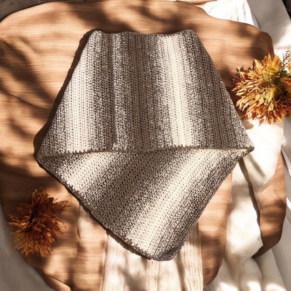 Vintage brown/ashbrown/creamy white poncho/shrug 75%acrylic/25%wool Soft & Warm - Picture 13 of 17